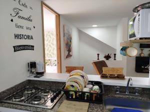 Φωτογραφία από το άλμπουμ του A 4 Minutos del Malecón con Barril Asador, Ideal para Relajarte y Compartir σε Guatape