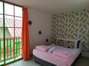 Φωτογραφία από το άλμπουμ του A 4 Minutos del Malecón con Barril Asador, Ideal para Relajarte y Compartir σε Guatape