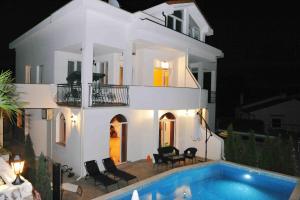 Zdjęcie z galerii obiektu Villa Aida w mieście Ičići