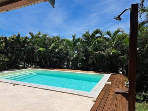 Baseinas apgyvendinimo įstaigoje Studio Kerbignon, Piscine privée arba netoliese