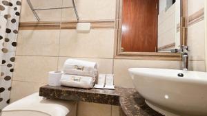 Koupelna v ubytování Retama Hotel Tacna