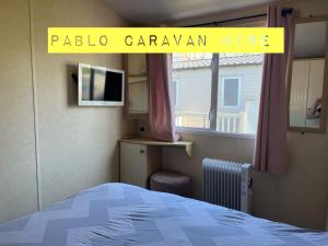 Gallery image of Rhyl en suite caravan in Kinmel Bay