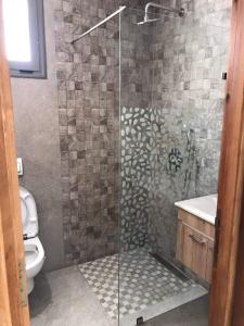 Koupelna v ubytování Résidence Inès Djerba Appartements VIP + 32 fotografií