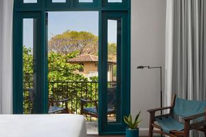Rõdu või terrass majutusasutuses Santarena Hotel at Las Catalinas