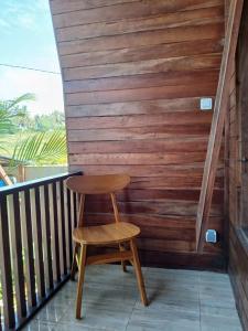 Balkón nebo terasa v ubytování Pebble Beach Bungalow in Medewi Yeh Sumbul, Bali