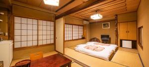 TV/trung tâm giải trí tại Hakoneyumoto Yamatokan 箱根湯本 温泉旅館 大和館