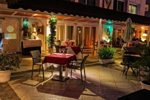 Restaurace v ubytování Napolitano Hotel