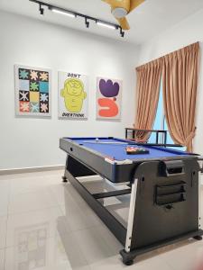 Biliár nebo kulečník v ubytování Rawang Home near Aeon 15 Pax WIFI Game Smart TV