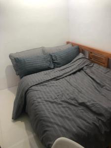 Voodi või voodid majutusasutuse Che's Guest House with free parking toas