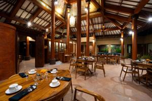 Restaurace v ubytování Casa Dewa Suite Villa Ubud
