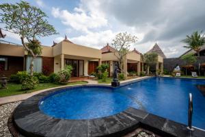 Bazén v ubytování Casa Dewa Suite Villa Ubud nebo v jeho okolí