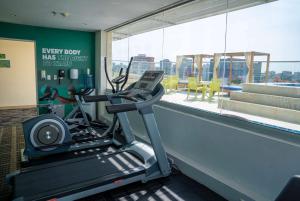 Fitness centrum a/nebo fitness zařízení v ubytování Wyndham Garden Barranquilla