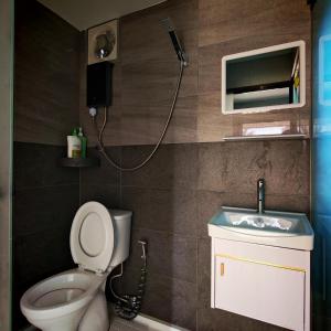Koupelna v ubytování deLotus Villa + 24 fotografií