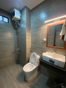 Phòng tắm tại Mandala Home & Coliving Space