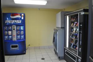 Fotografie z fotogalerie ubytování Super 8 by Wyndham Tulsa v destinaci Tulsa