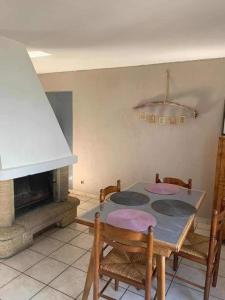 Posezení v ubytování Maison au cœur des Hautes-Alpes