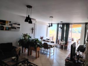 Posedenie v ubytovaní B&B Buzolic
