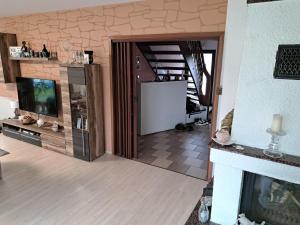 Fotografie z fotogalerie ubytování Ferienhaus Marianne v destinaci Kleinkoschen