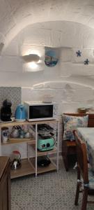 A kitchen or kitchenette at Il Rifugio Sul Mare Még 32 kép