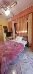 Postel nebo postele na pokoji v ubytování Nightflower rooms sami
