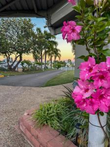 Zahrada ubytování Ocean View Motel Bowen