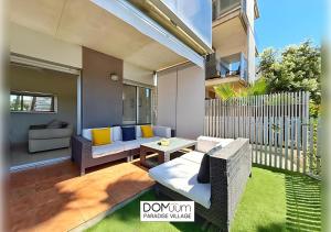 Posezení v ubytování DOMuum Holidays - PARADISE VILLAGE GF