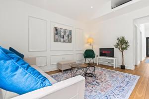 Khu vực ghế ngồi tại Luxury Oxford Bungalow