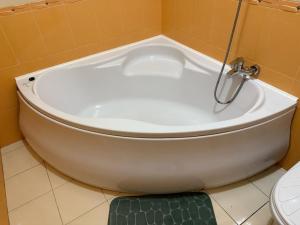 Koupelna v ubytování Отель Ренессанс
