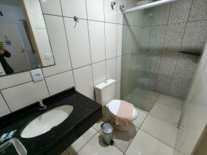 Koupelna v ubytování Hotel Vitória - Guaíra