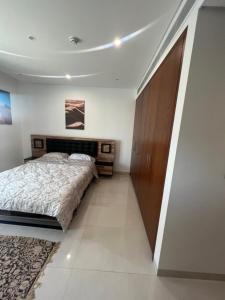 Gallery image of Apartment Almouj Lagoon in Ḩayl Āl ‘Umayr
