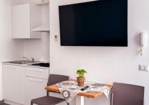 Kuchyň nebo kuchyňský kout v ubytování Hotel Vienna + 37 fotografií