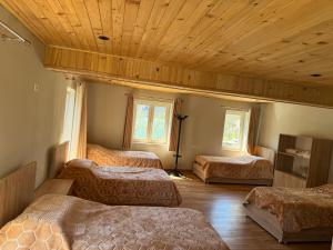 Voodi või voodid majutusasutuse Raja Hotel Fierze toas
