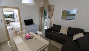 Et tv og/eller underholdning på Apartments Villa Lucy