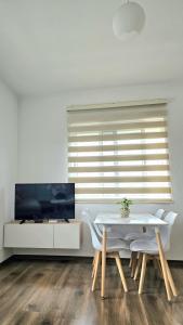 Afbeelding uit fotogalerij van Lake Apartment in Sauk