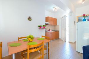 Gallery image of Hidden Garden in Afantou