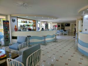 Lounge nebo bar v ubytování Hotel Sympathy