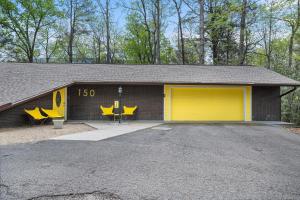 Το κτήριο όπου στεγάζεται  η παραθεριστική κατοικία