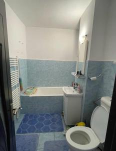 Ένα μπάνιο στο Apartament Cristo y Maria