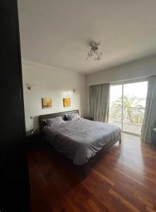 Postel nebo postele na pokoji v ubytování Luxury apartment marina Agadir