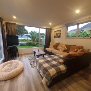 Χώρος καθιστικού στο Beach Front Paradise