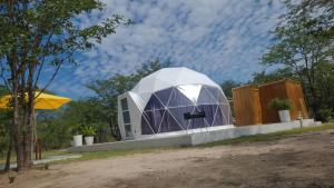 Ảnh trong thư viện ảnh của geo dome ở Simasiku +2 ảnh