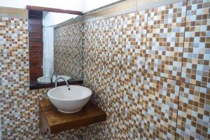 Koupelna v ubytování Naughty Nest Hostel Bali + 30 fotografií