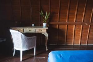 Posezení v ubytování Naughty Nest Hostel Bali