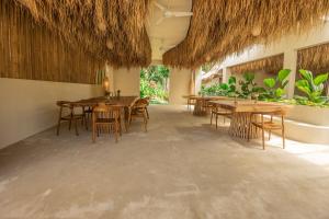 Restoran või mõni muu söögikoht majutusasutuses Lombok Souls