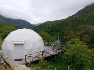 Paesaggio naturale nelle vicinanze di questo campeggio di lusso