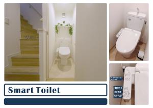 ein kleines Bad mit einem WC und einer Treppe in der Unterkunft nestay inn tokyo kagurazaka in Tokio