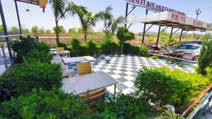 Fotografie z fotogalerie ubytování Hotel Milan And Restaurant v destinaci Kotah Junction