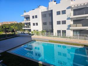Πισίνα στο ή κοντά στο Modern penthouse Magnolia with 80m2 top veranda