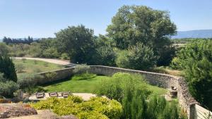 Galeriebild der Unterkunft CHENE-VERT in Gordes
