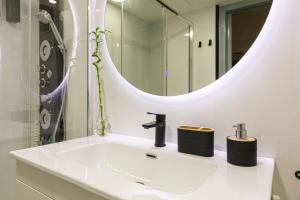 Ένα μπάνιο στο Apartamento Anson +29 φωτογραφίες